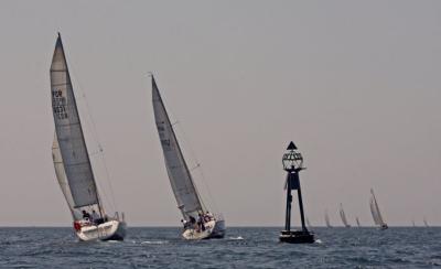 Los barcos del MRCY y del RCN de Vigo se imponen en las primeras jornadas del Conde de Gondomar Los barcos del MRCY y del RCN de Vigo se imponen en las primeras jornadas del Conde de Gondomar