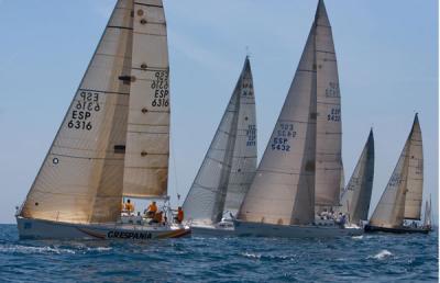 Los favoritos cumplen: Cuadernos Rubio, Ciudad de Ceuta y Mascarat, líderes en la primera jornada de la Regata Costa Azahar Los favoritos cumplen: Cuadernos Rubio, Ciudad de Ceuta y Mascarat, líderes en la primera jornada de la Regata Costa Azahar