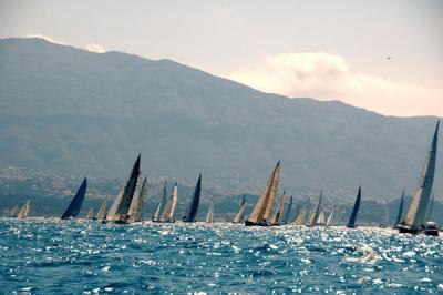Magnifica largada de la Versión Este desde Dénia de La Ruta de la Sal con 170 embarcaciones participantes Magnifica largada de la Versión Este desde Dénia de La Ruta de la Sal con 170 embarcaciones participantes