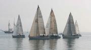 Mal comienzo de la clase crucero santanderina. Sin viento no hay regata Mal comienzo de la clase crucero santanderina. Sin viento no hay regata
