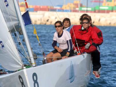 Margarita Cameselle se ha adjudicado el III Clinic/Regatas que se ha celebrado en aguas del Real Club Náutico de Valencia