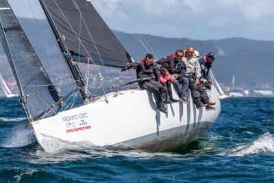 Medio centenar de veleros de Rías Baixas (Combarro-Baiona y Vigo-Baiona) en liza los premios del Trofeo CdeC. Monte Real abre la temporada de crucero