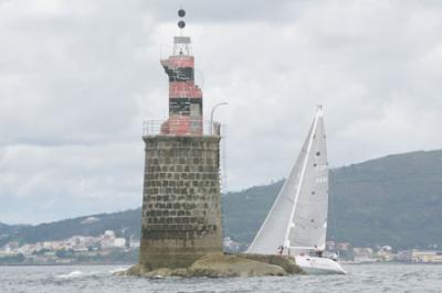 Menudeta comienza liderando la Mar de Finisterre – Trofeo REPSOL Menudeta comienza liderando la Mar de Finisterre – Trofeo REPSOL