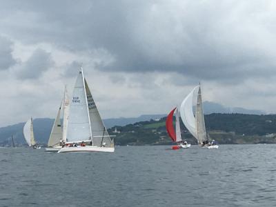 Phoenix se lleva la 1ª etapa del Costa Vasca Ballena de Oro Phoenix se lleva la 1ª etapa del Costa Vasca Ballena de Oro