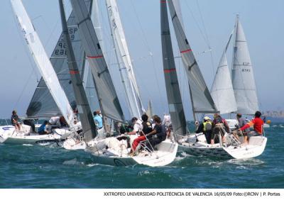 Porrón IV en RI 1; UPV en RI2 y el Un Moment Primero lideran el XII Trofeo Universidad Politécnica de Valencia Porrón IV en RI 1; UPV en RI2 y el Un Moment Primero lideran el XII Trofeo Universidad Politécnica de Valencia