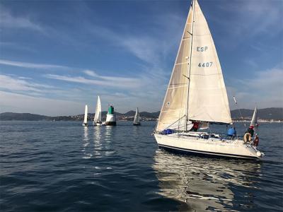 Primera jornada Trofeo Repsol de Cruceros del RCN de Vigo Primera jornada Trofeo Repsol de Cruceros del RCN de Vigo