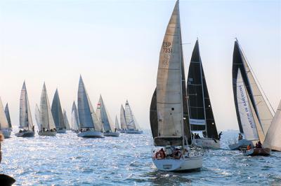 Regata BARCELONA 4 CLUBS coorganizada por RCN de Barcelona, el RC Marítimo de Barcelona, Port Olímpic, y el Vela Badalona. Regata BARCELONA 4 CLUBS coorganizada por RCN de Barcelona, el RC Marítimo de Barcelona, Port Olímpic, y el Vela Badalona.