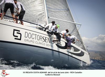 Repoker de títulos del Doctor Senís en la Regata Costa Azahar Repoker de títulos del Doctor Senís en la Regata Costa Azahar