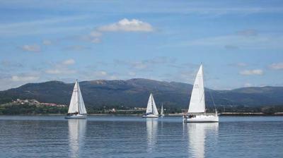 Ráfagas II y  Sempre Volve vencen en la  XII edición de la Regata Distribunosa