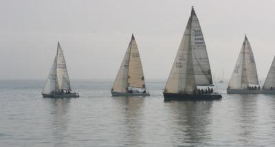 Santander. Un caprichoso Eolo, truncó el comienzo del Memorial Guillermo López Alonso de cruceros Santander. Un caprichoso Eolo, truncó el comienzo del Memorial Guillermo López Alonso de cruceros