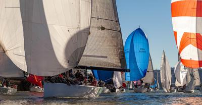 Segunda jornada del I Trofeo Náutica Digital en el Abra Segunda jornada del I Trofeo Náutica Digital en el Abra