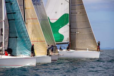 Segunda jornada del Trofeo Astobiza en el Abra Segunda jornada del Trofeo Astobiza en el Abra