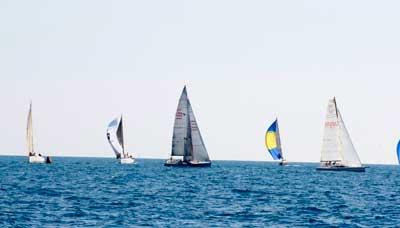 Sorpresas en la jornada final del Trofeo Comodoro del RCN de Valencia Sorpresas en la jornada final del Trofeo Comodoro del RCN de Valencia