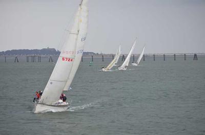 Star Dus se impuso en la 14 travesía del club náutico Marina del Cantábrico para la clase crucero Star Dus se impuso en la 14 travesía del club náutico Marina del Cantábrico para la clase crucero