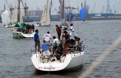 ‘Symphony’ y ‘Emilu’ vencen en el Trofeo Otoño ‘Symphony’ y ‘Emilu’ vencen en el Trofeo Otoño