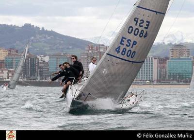 Universidad de Oviedo – Grupo Isastur, vencedor en la cuarta regata del Trofeo de Primavera en Crucero I Universidad de Oviedo – Grupo Isastur, vencedor en la cuarta regata del Trofeo de Primavera en Crucero I