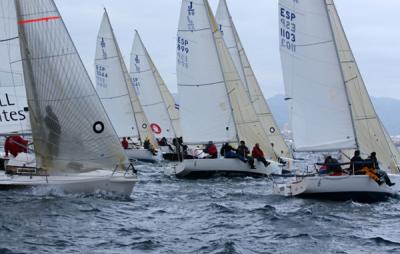 Vell Marí ORC 0-2 y RI2, Vacaciones 10 ORC 3-4 y RI4, Gruñón RI3, PortCall en J80 y el Inmonova en Platú 25 ganadores de la Regata Honda Mallorca Class - Campeonato de Otoño del Real Club Náutico Palma Vell Marí ORC 0-2 y RI2, Vacaciones 10 ORC 3-4 y RI4, Gruñón RI3, PortCall en J80 y el Inmonova en Platú 25 ganadores de la Regata Honda Mallorca Class - Campeonato de Otoño del Real Club Náutico Palma