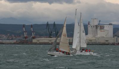 Yamamai y Gabriela Onofre imponen su ley en la 1ª tirada del Trofeo Presidente del RCM de Santander Yamamai y Gabriela Onofre imponen su ley en la 1ª tirada del Trofeo Presidente del RCM de Santander