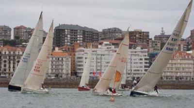 Yamamay en C1 y Gabriela Onofre en CII se hicieron con la costera del Trofeo M izaru de cruceros Yamamay en C1 y Gabriela Onofre en CII se hicieron con la costera del Trofeo M izaru de cruceros