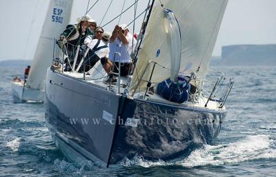 Yamamay reaparece con victoria en el arranque de la III Copa Bancaja de cruceros en la bahía de Santander