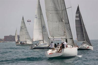 Éxito de participación en la regata Restaurante el Muelle con 20 barcos y más de 100 deportistas Éxito de participación en la regata Restaurante el Muelle con 20 barcos y más de 100 deportistas