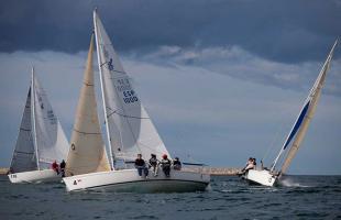 “Gómez” y “Salao” lideran el VII Trofeo Ricardo Castro “Gómez” y “Salao” lideran el VII Trofeo Ricardo Castro