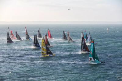 40 IMOCA parten hacia el frente. Los Class40 y Ocean Fifty peleando con la borrasca 40 IMOCA parten hacia el frente. Los Class40 y Ocean Fifty peleando con la borrasca