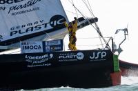 Alessandro Di Benedetto, Team Plastique, undécimo de la Vendée Globe 2012-2013 con todos en tierra