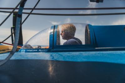 Arkea Ultim Challenge-Brest: Laperche lidera en la primera baja con vientos de 40 nudos Arkea Ultim Challenge-Brest: Laperche lidera en la primera baja con vientos de 40 nudos