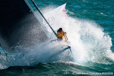 D+72: 288 millas entre el líder y el noveno, Jean Le Cam. Faltan 2600 milla a meta D+72: 288 millas entre el líder y el noveno, Jean Le Cam. Faltan 2600 milla a meta