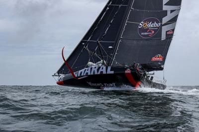 D+89: Jérémie Beyou y Romain Attanasio deberían subir la canal este sábado 06 de febrero D+89: Jérémie Beyou y Romain Attanasio deberían subir la canal este sábado 06 de febrero