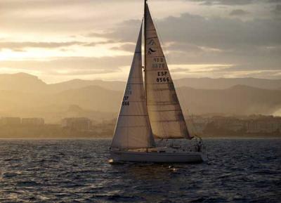 El Club Náutico de Villajoyosa celebrará la Regata 101 Millas en Solitario El Club Náutico de Villajoyosa celebrará la Regata 101 Millas en Solitario