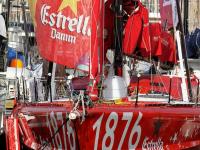 El Estrella Damm de Alex Pella y Pepe Ribes ya tiene la comida, la ropa, los recambios y el resto de material para la Barcelona World Race a bordo