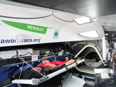 El Imoca 60 Renault Z.E ha conseguido escalar hasta la octava posición tras haber superado al Gaes Centros Auditivos