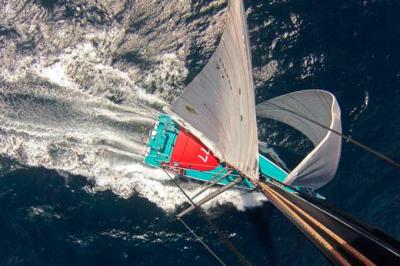 El Spirit of Hungary pone rumbo a Nueva Zelanda mientras el Renault Captur vuelve a la regata El Spirit of Hungary pone rumbo a Nueva Zelanda mientras el Renault Captur vuelve a la regata