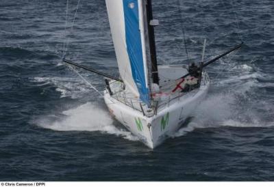 EL “MAPFRE”, A MENOS DE 100 MILLAS DEL LÍDER DE LA BARCELONA WORLD RACE EL “MAPFRE”, A MENOS DE 100 MILLAS DEL LÍDER DE LA BARCELONA WORLD RACE