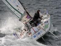 Gildas Morvan (Cercle Vert) cruza de 1º la meta de la Transat BPE Belle-Ile-en-Mer – Marie-Galante 