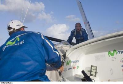 IKER MARTÍNEZ: “EL OBJETIVO SIGUE SIENDO HACER LA BARCELONA WORLD RACE SIN ESCALAS” IKER MARTÍNEZ: “EL OBJETIVO SIGUE SIENDO HACER LA BARCELONA WORLD RACE SIN ESCALAS”