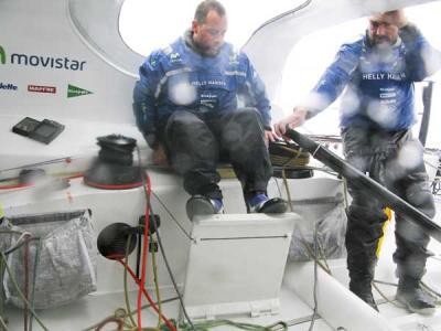 Iker y Xabi, a 200 millas de dejar atrás la puerta Atlántica Iker y Xabi, a 200 millas de dejar atrás la puerta Atlántica