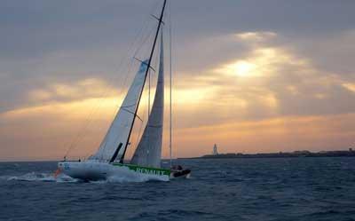 IMOCA 60 RENAULT Z.E: CUANDO EL MEDITERRANEO ES UNA PESADILLA IMOCA 60 RENAULT Z.E: CUANDO EL MEDITERRANEO ES UNA PESADILLA