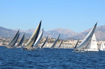 Las 200 millas a2 zarpan hacia Ibiza con 44 barcos en regata Las 200 millas a2 zarpan hacia Ibiza con 44 barcos en regata