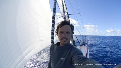Le Sables espera recibir mañana a primera hora a Didac Costa. ¡Vamos Didac! Le Sables espera recibir mañana a primera hora a Didac Costa. ¡Vamos Didac!