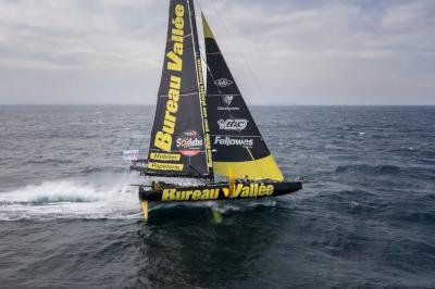 Louis Burton (Bureau Vallée) se retira de la Vendée Globe Louis Burton (Bureau Vallée) se retira de la Vendée Globe