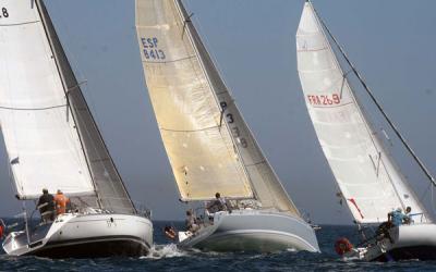 Saiola 5 y Pajuelin XIII Benidorm lideran la flota en la regata Joan Guiu Saiola 5 y Pajuelin XIII Benidorm lideran la flota en la regata Joan Guiu