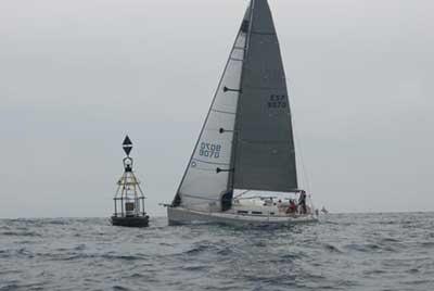 Tanit IV y Blue Oscar se adjudican el trofeo dos islas a dos en sus cagtegorías Tanit IV y Blue Oscar se adjudican el trofeo dos islas a dos en sus cagtegorías