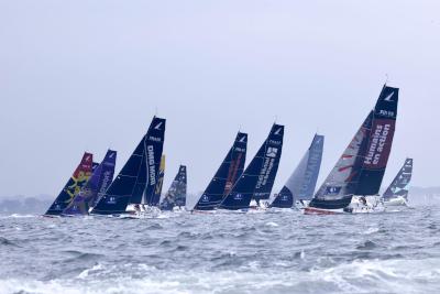 Transat Paprec: ¡Un comienzo fulgurante y el mar oceánico por la proa! Transat Paprec: ¡Un comienzo fulgurante y el mar oceánico por la proa!