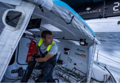 Vendée Globe D+13. Muchas millas entre el trío en cabeza y sus perseguidores Vendée Globe D+13. Muchas millas entre el trío en cabeza y sus perseguidores