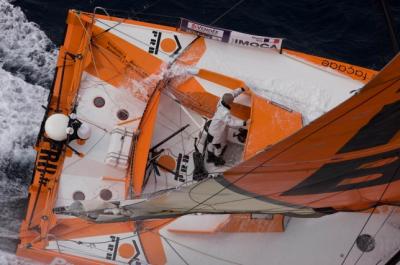 Vendée Globe. Con las proas hacia el Oeste buscando la presión Vendée Globe. Con las proas hacia el Oeste buscando la presión