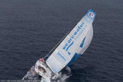 We Are Water asalta el cuarto puesto We Are Water asalta el cuarto puesto