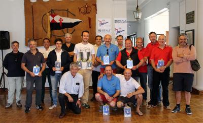 “Alumisel” y “Menudeta” vuelan para ganar la IV Regata Ría de Vigo - Reale Seguros Arenal “Alumisel” y “Menudeta” vuelan para ganar la IV Regata Ría de Vigo - Reale Seguros Arenal